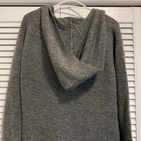 Urban Outfitters Glamorous MIDI Cardigan - Picture 5 of 5